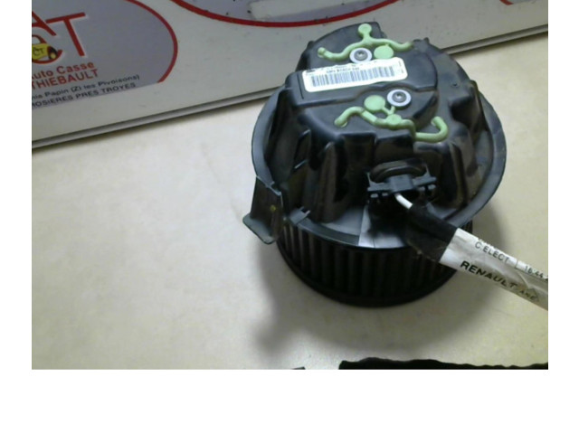 Вентилятор печки 272106020R, 272106020R Dacia Duster