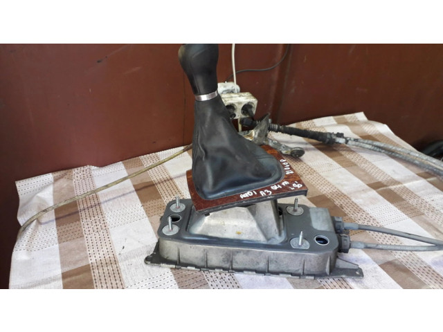 Механизм переключения передач (кулиса) (в салоне)