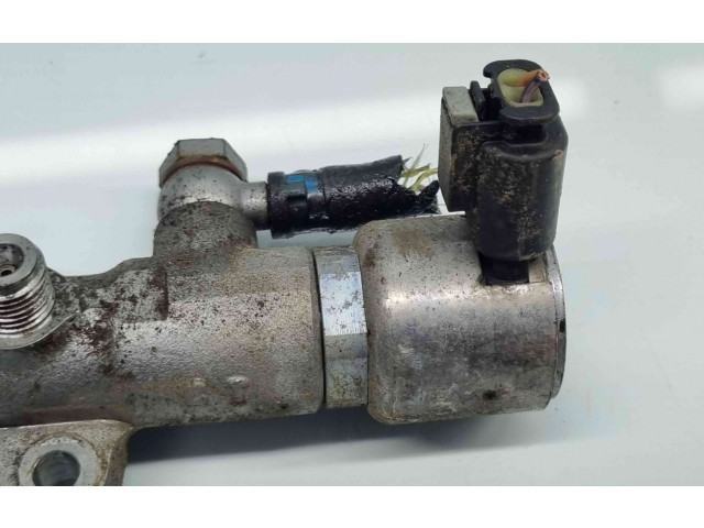 Vstřikovací lišta A6510700495   Mercedes-Benz Vito Viano W639     