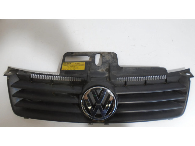 Передняя решётка Volkswagen Polo 2002-2005 года 6Q0853651C, PLASTICO