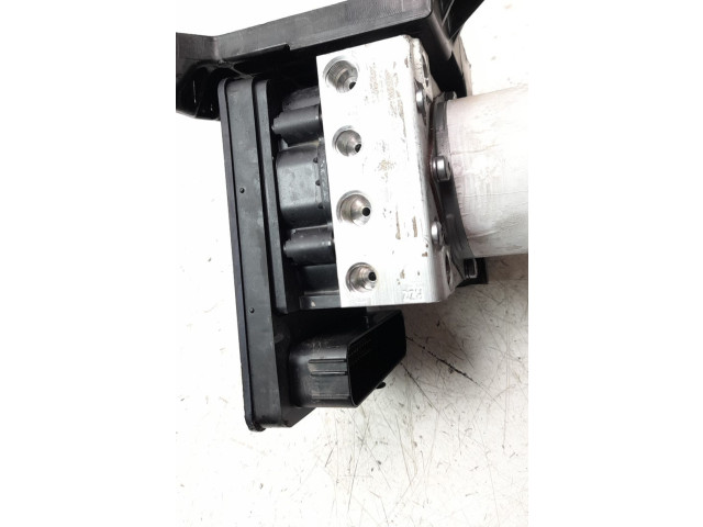 Блок АБС 52062978   Jeep  Renegade  2014 -  года