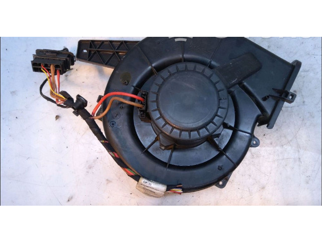 Вентилятор печки 6E0959455A Skoda Fabia Mk1 (6Y)