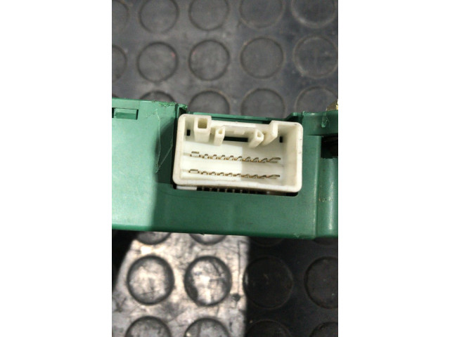 Блок управления Lexus IS 200-300