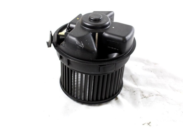 Вентилятор печки    1608174880   Citroen C1