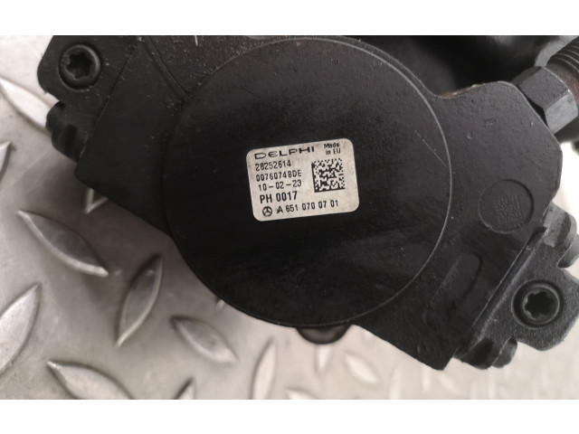 Vstřikovací čerpadlo A6510700701 Mercedes-Benz E C207 W207 OM 651.924