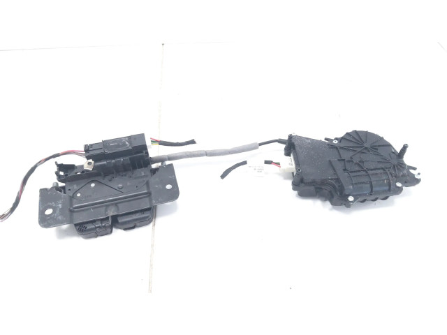 Zámek zadních dveří 912935103 BMW 5 F10 F11 2012