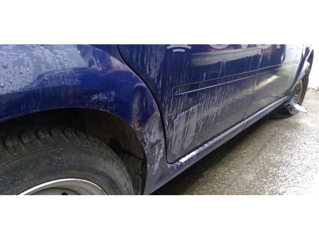 Блок предохранителей  8201029421, 8201029421   Dacia Logan I    