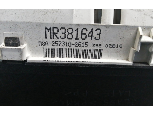 Панель приборов MR381643 Mitsubishi Montero
