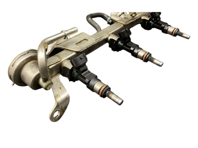 Магистральная трубка топлива