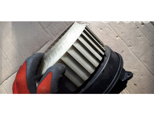 Вентилятор печки 4H1820021B Audi A7 S7 4G