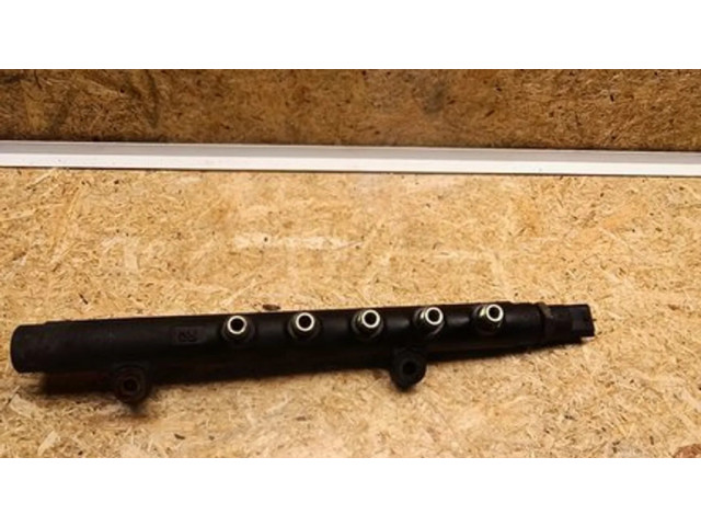 Топливная рампа 0445215013, 0281002534 Alfa Romeo 166 2.4