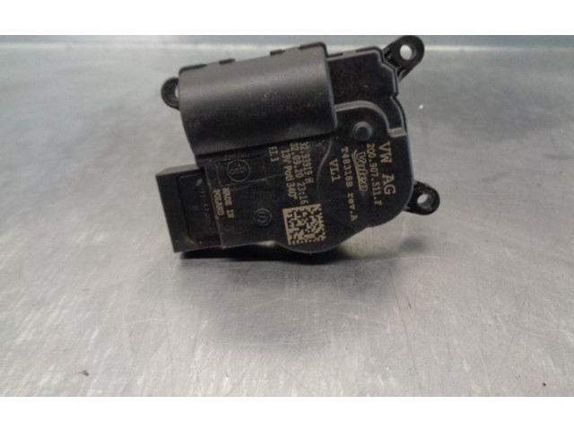 Вентилятор печки    2Q0907511F, T48318B   Skoda Scala