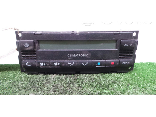 Блок управления климат-контролем Skoda Octavia Mk1 (1U)
