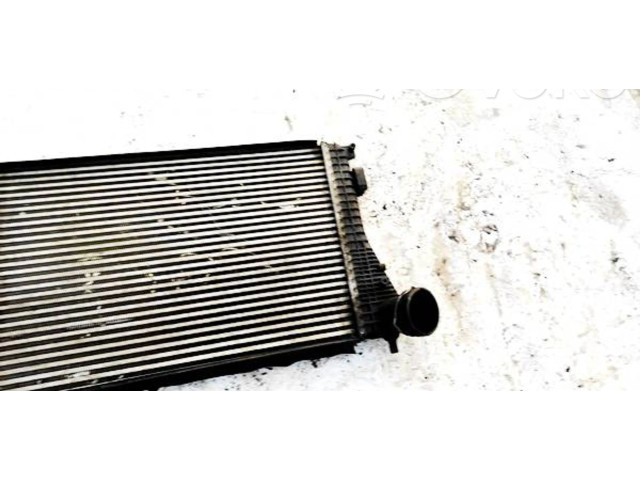 Интеркулер  1K0145803A, B5896   Volkswagen Touran I 