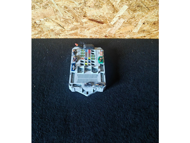 Блок предохранителей DX2314D628AG Jaguar XF X250