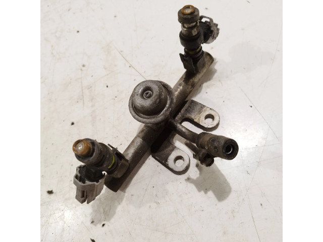 Vstřikovač Subaru Forester SG pro benzínový / Газ motor 2.0