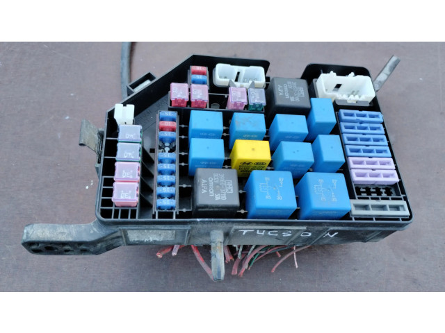 Pojistková skříňka 912262E240, N912262E24000 Hyundai Tucson JM 2007