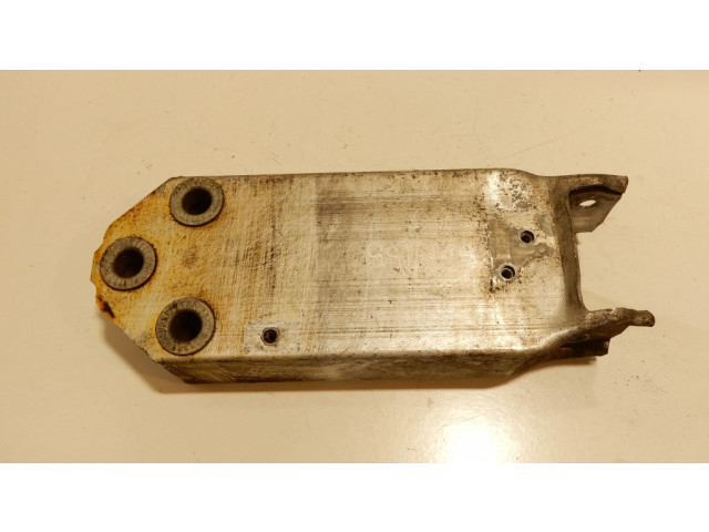 Балка передний бампера