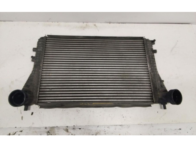 Интеркулер  1K0145803A   Audi A3 S3 A3 Sportback 8P 