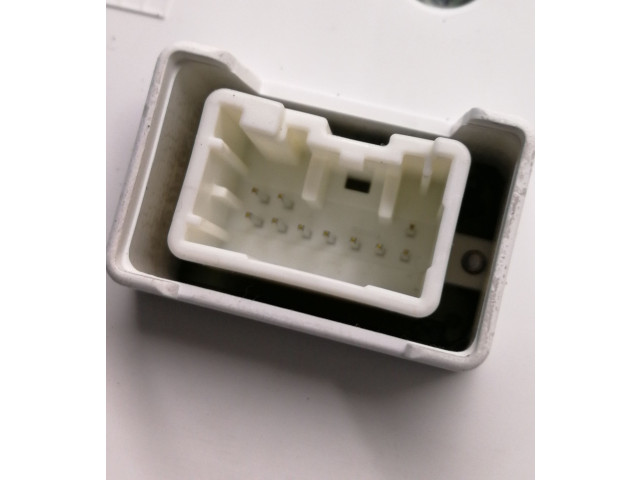 Панель приборов 30746102, 8602885 Volvo V70