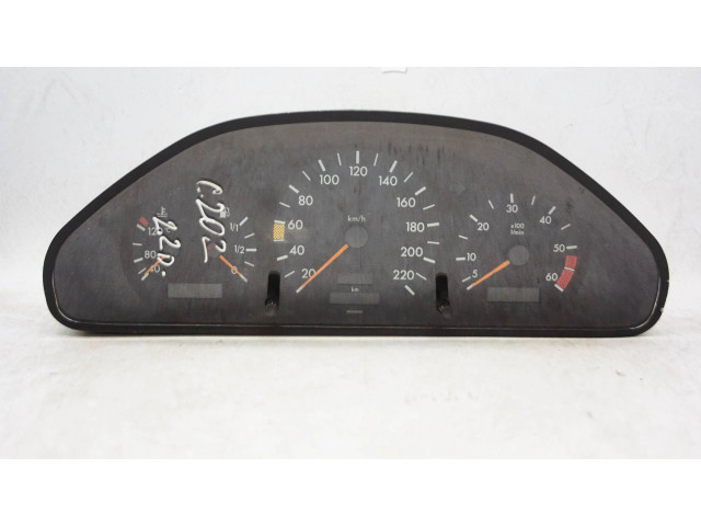 Přístrojová deska Mercedes-Benz C W202 1995 2025405611, a2025405611