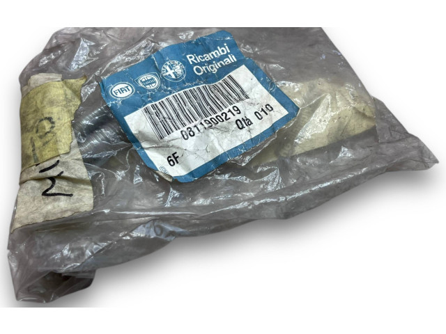 Řídící jednotka 811900219 Alfa Romeo 33 1994