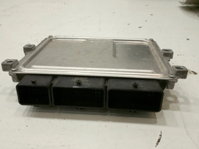 Блок управления двигателя 237109222R Renault Clio IV