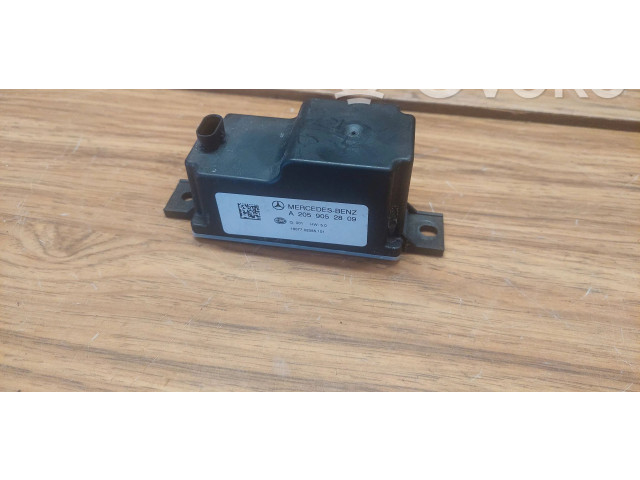 Vstřikovač a2059052809   Mercedes-Benz GLC X253 C253     