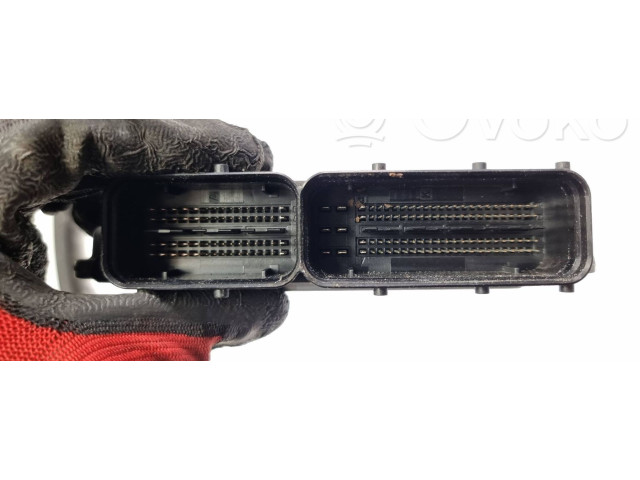 Řídící jednotka 4E0907552, 0261S02215   Audi A8 S8 D3 4E 2007