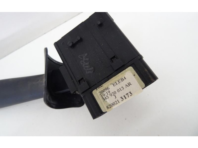 Ручка стеклоочистителей 6001548109 Dacia Logan I