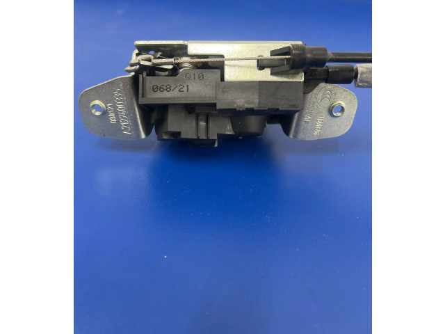 Замок багажника A2127400335 Tesla Model S 2012 - года