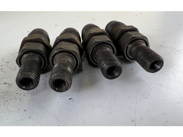 Vstřikovač Mitsubishi Pajero