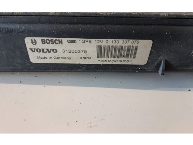Вентилятор радиатора     31200375, 1137328432    Volvo V70 