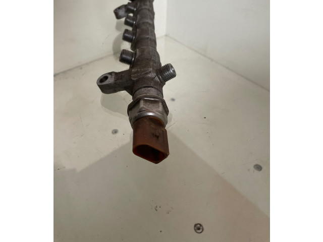 Магистральная трубка топлива 03L130089P    Volkswagen Touran II   