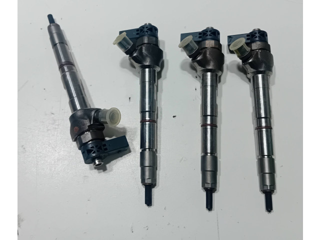 Комплект форсунок 04L130277AC Skoda Octavia Mk4