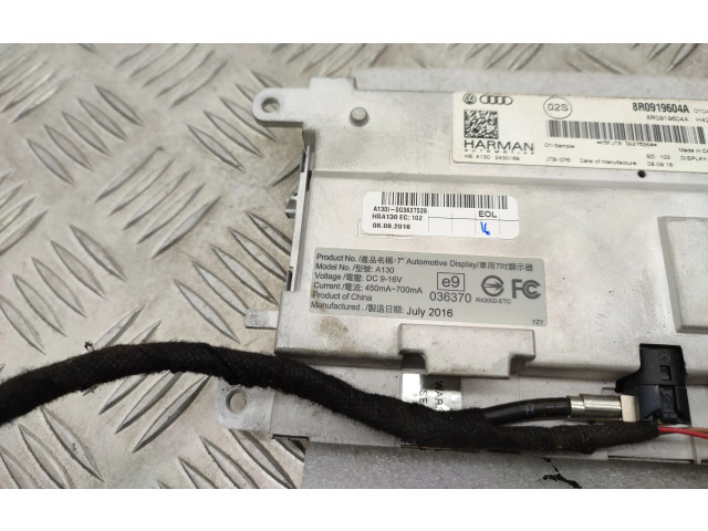 Дисплей 8R0919604A Audi Q5 SQ5
