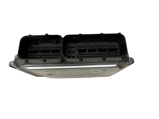 Řídící jednotka 03G906021PD, 0281014073   Volkswagen Caddy 2008