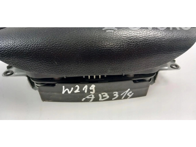 Подушка безопасности водителя    Mercedes-Benz SL R230