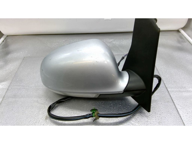 Зеркало электрическое Volkswagen Golf Plus 2005 - 2013 года