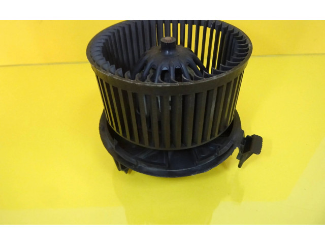 Вентилятор печки       Renault Clio III
