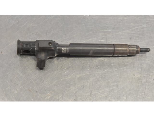 Форсунка 228358342    Ford Kuga II  T7MA 