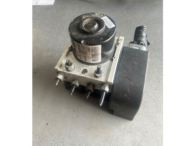 Блок АБС 51924795, 28570100103   Opel  Combo D  2011 - 2017 года