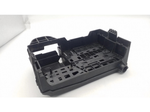 Pojistková skříňka 96889385 Chevrolet Cruze 2011