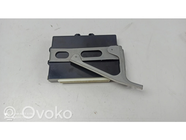 Блок управления 8999050041, 2325003210   Toyota Auris 150