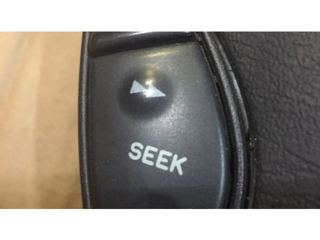 Подушка безопасности водителя 570674000 Saab 9-5