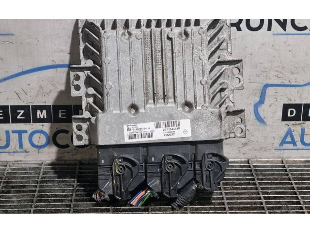 Блок управления двигателя S180095134A, 237102259R Dacia Duster