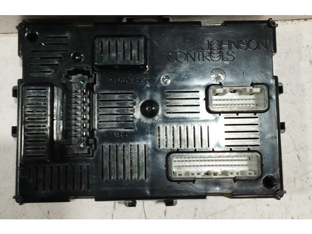 Комплект блоков управления 8200911560, 8200911560   Renault Clio III