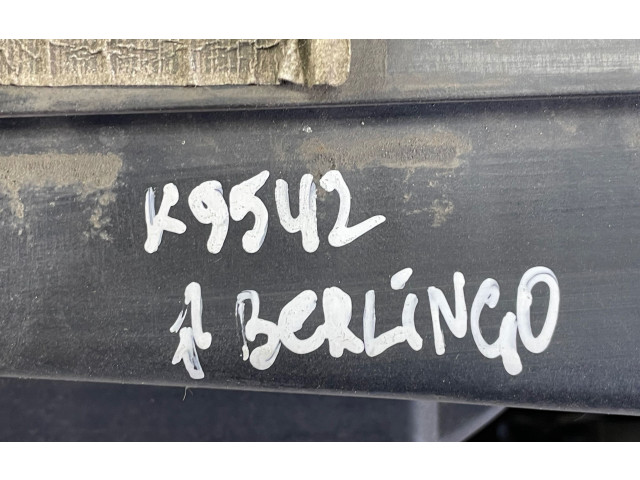 Вентилятор радиатора 9660052780, 9658575680 Citroen Berlingo