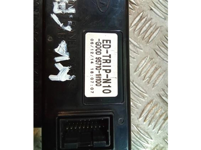 Дисплей    957101H100, 957101H100   KIA Pro Cee'd I