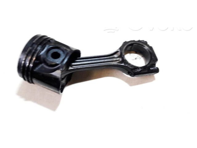  Поршень с шатуном  028h  Volkswagen PASSAT B4  